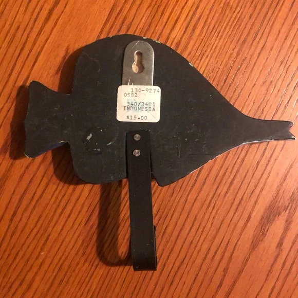 Colorful Fish Wall Hooks - Picture 6 of 8